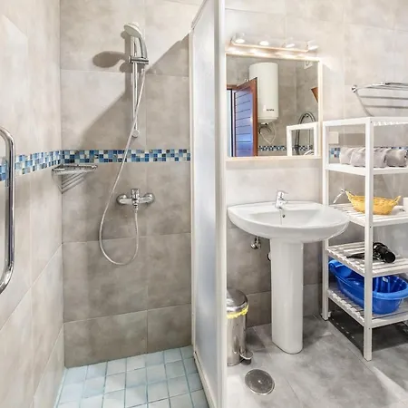 Lanzahost Casa Elena Lejlighed *